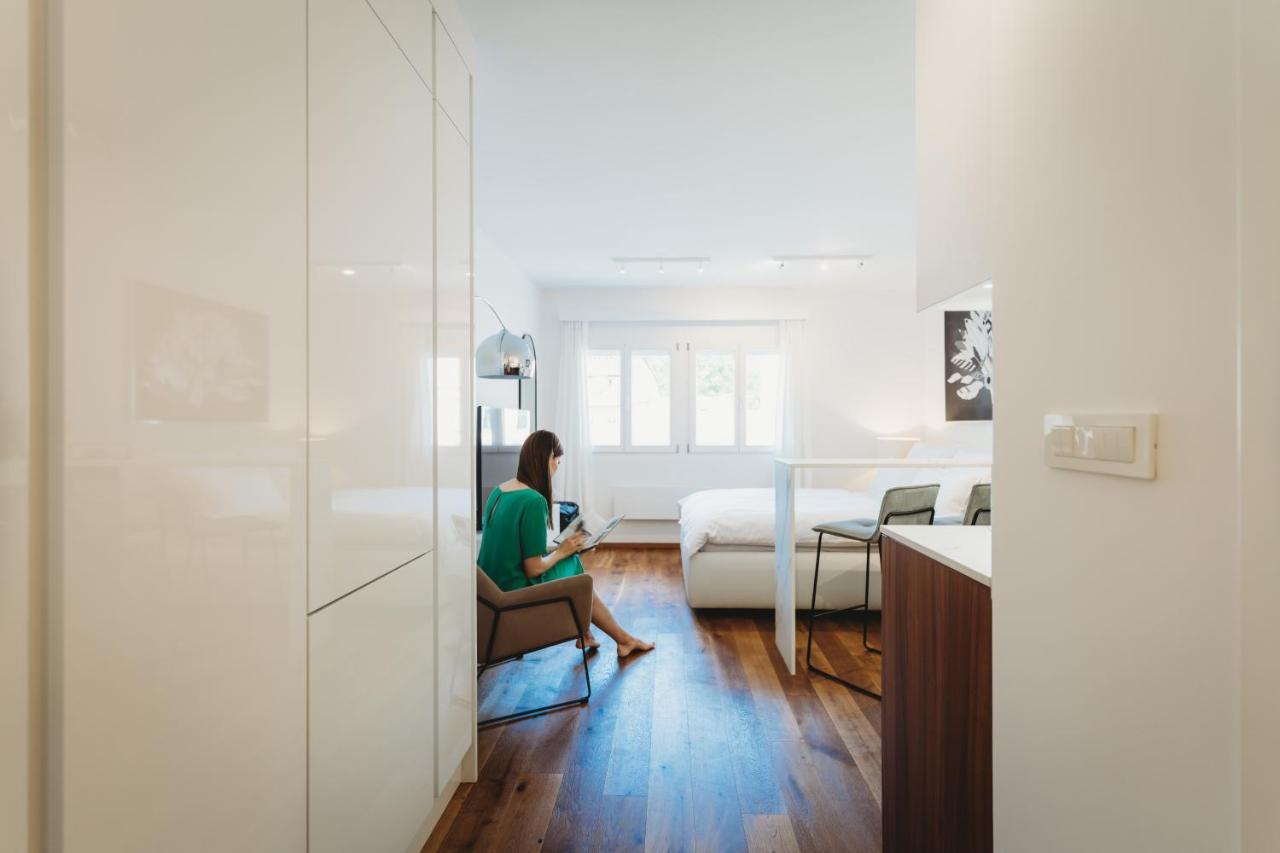 Romantic Jump Studio Overlooking River, Free Parking Ljubljana Exterior photo